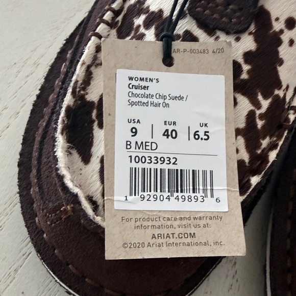 Ariat woman’s cruiser slip on shoes in chocolate chip suede cow print 9 NWT $95 - Picture 5 of 8